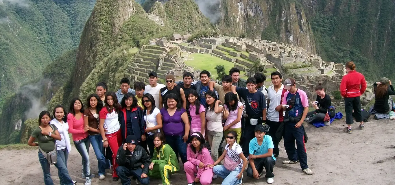 viaje de promocion escolar en Perú